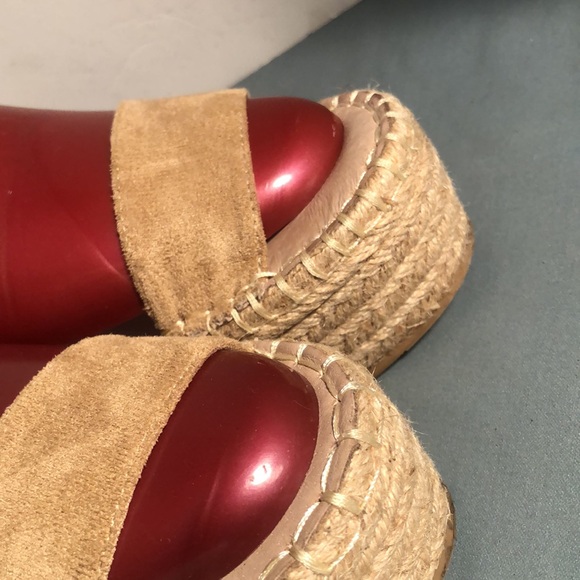 Woman’s tan coconuts espadrilles wedge sandals - Picture 6 of 16